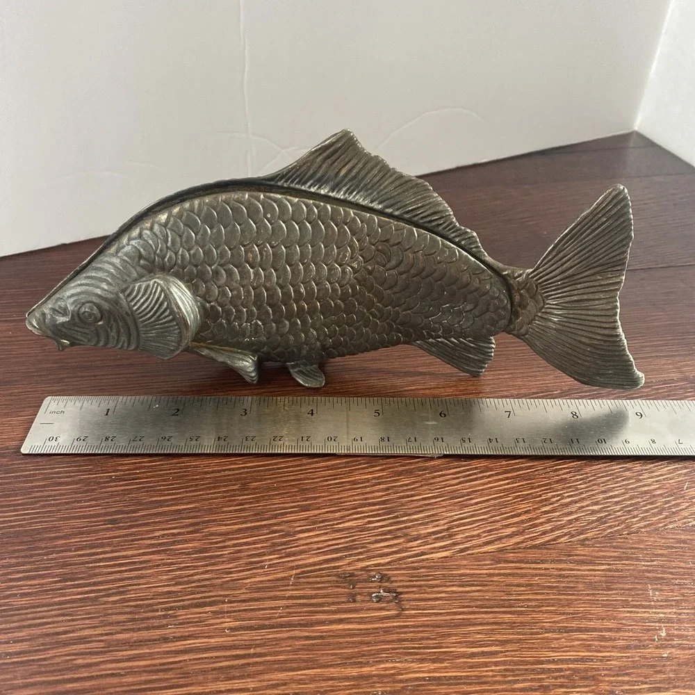 Vintage Silver Pewter? Fish Letter Card Holder Desk Accessory 9